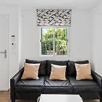 Casa Naranjos Apartment *